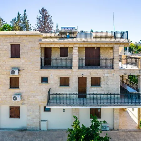 Magnificent Holiday With Pool And Stunning Sunset Views Peristerona No001 * Peristerona (Paphos)